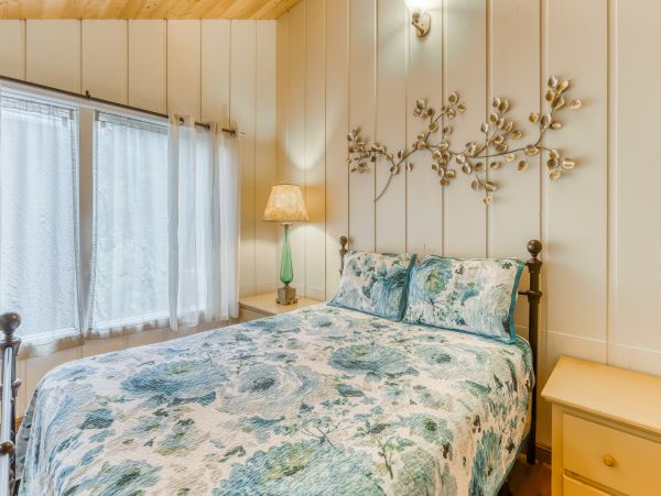 Mendocino Home 982952