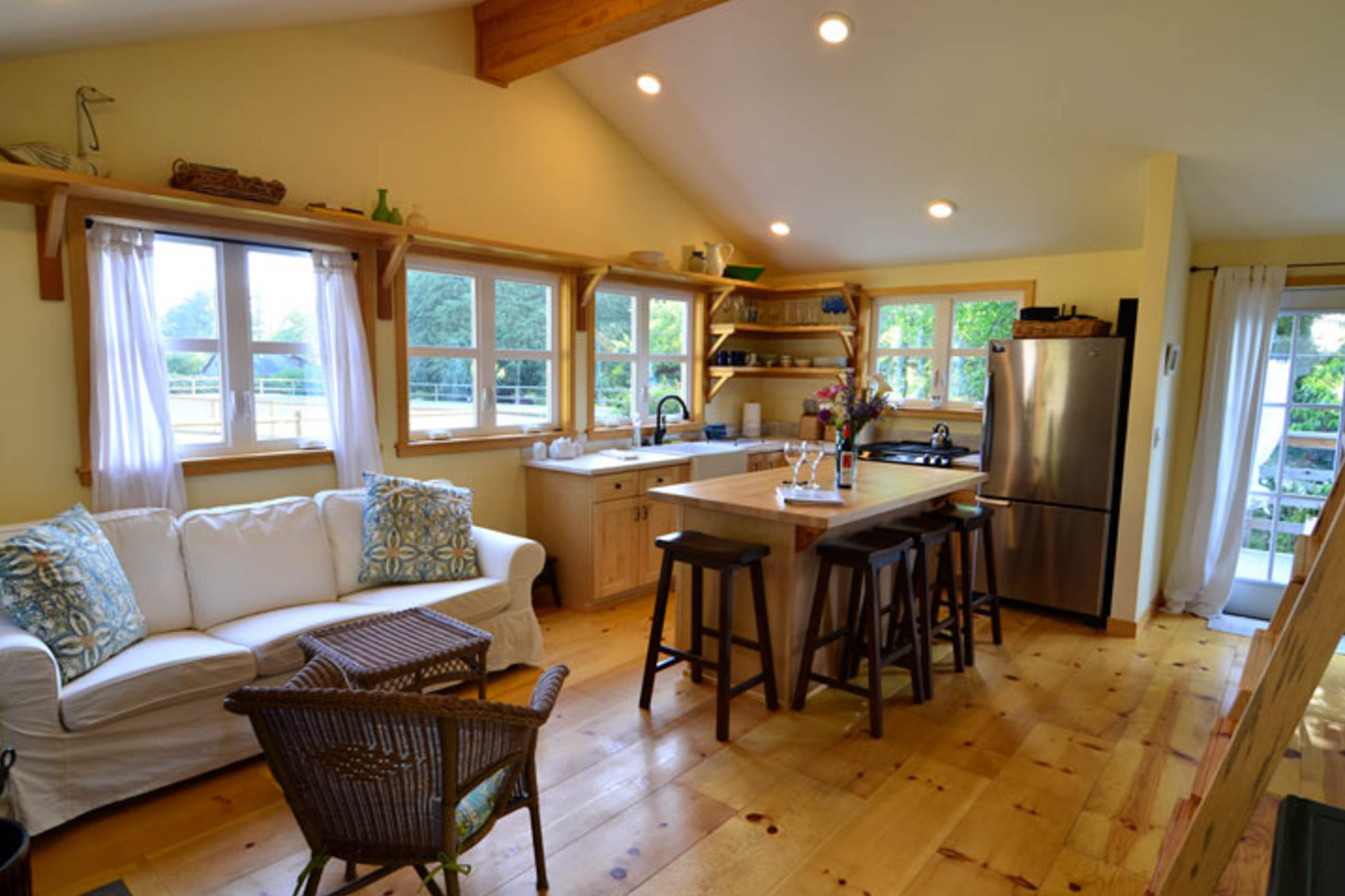 Mendocino Home 982954