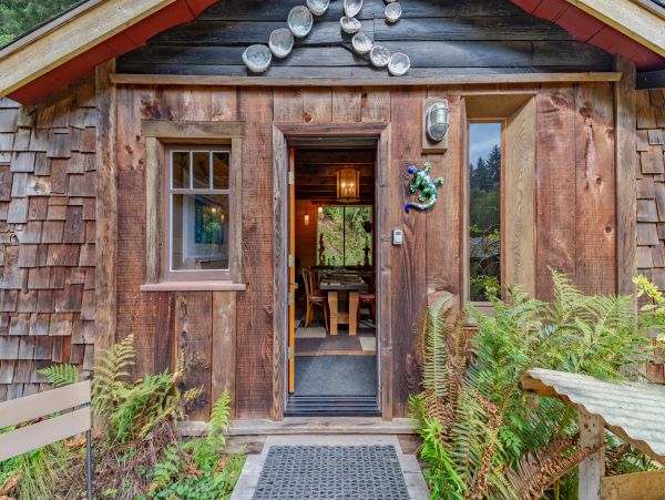 Mendocino Home 982955