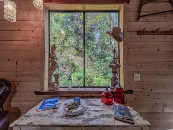Mendocino Home 982955