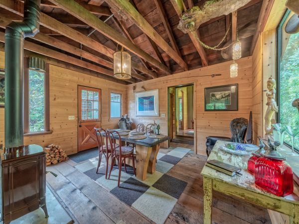 Mendocino Home 982955