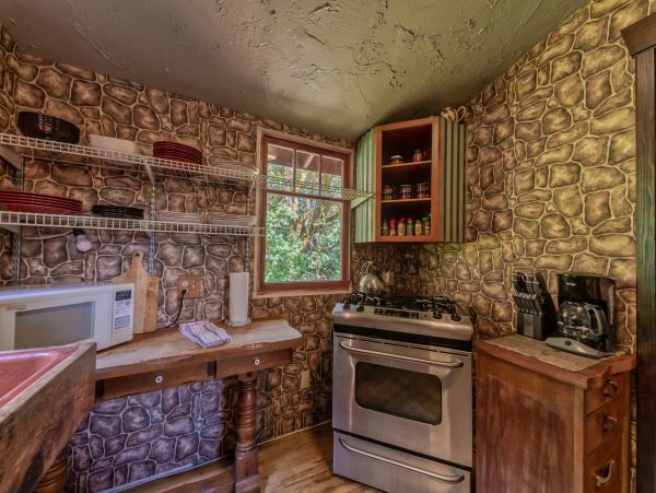 Mendocino Home 982955