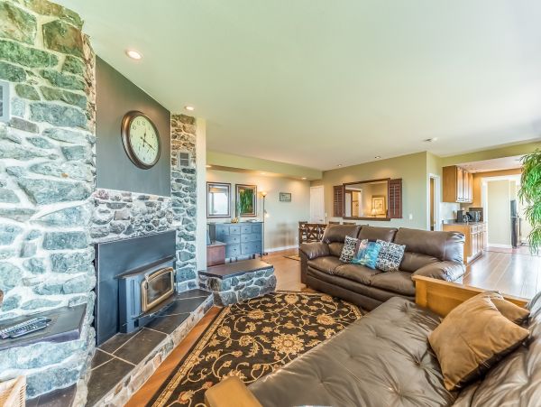 Mendocino Home 982956