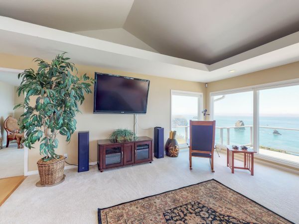 Mendocino Home 982957