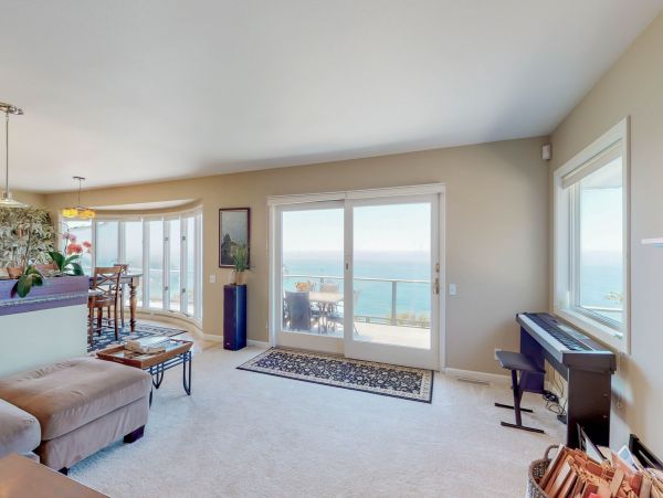 Mendocino Home 982957