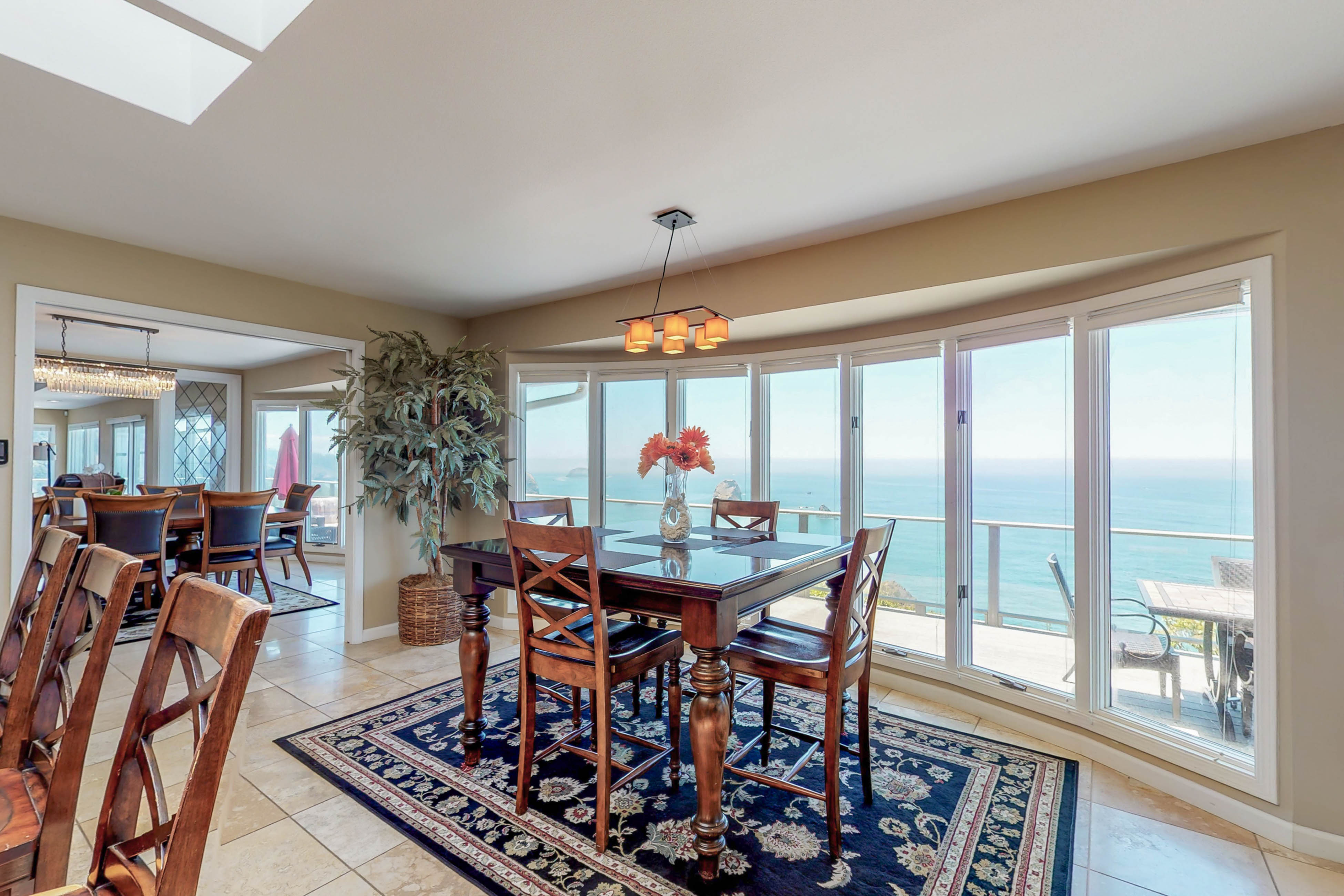 Mendocino Home 982957