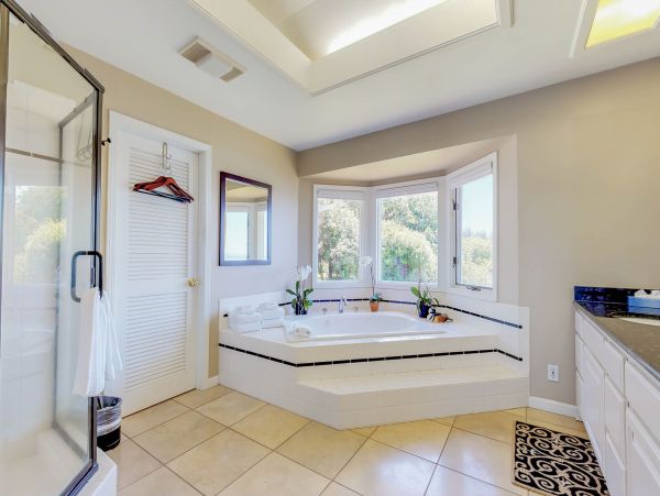 Mendocino Home 982957