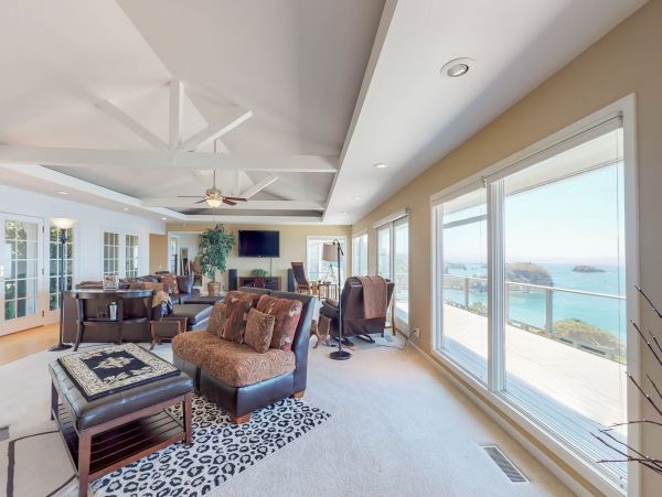 Mendocino Home 982957