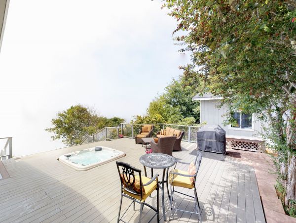 Mendocino Home 982957