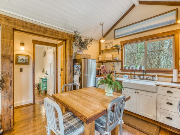 Mendocino Home 982958