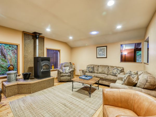 Mendocino Home 982959