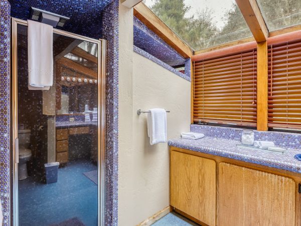 Mendocino Home 982959