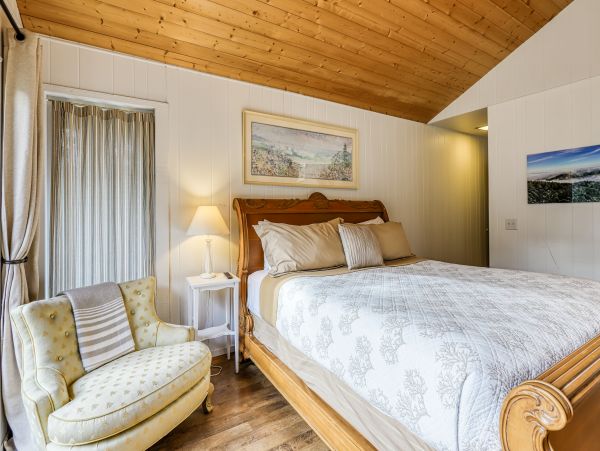Mendocino Home 982959