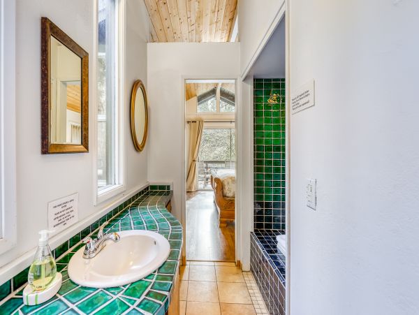 Mendocino Home 982959