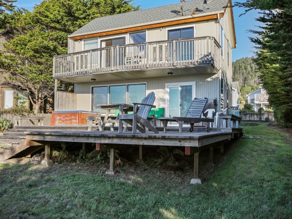 Mendocino Home 982964