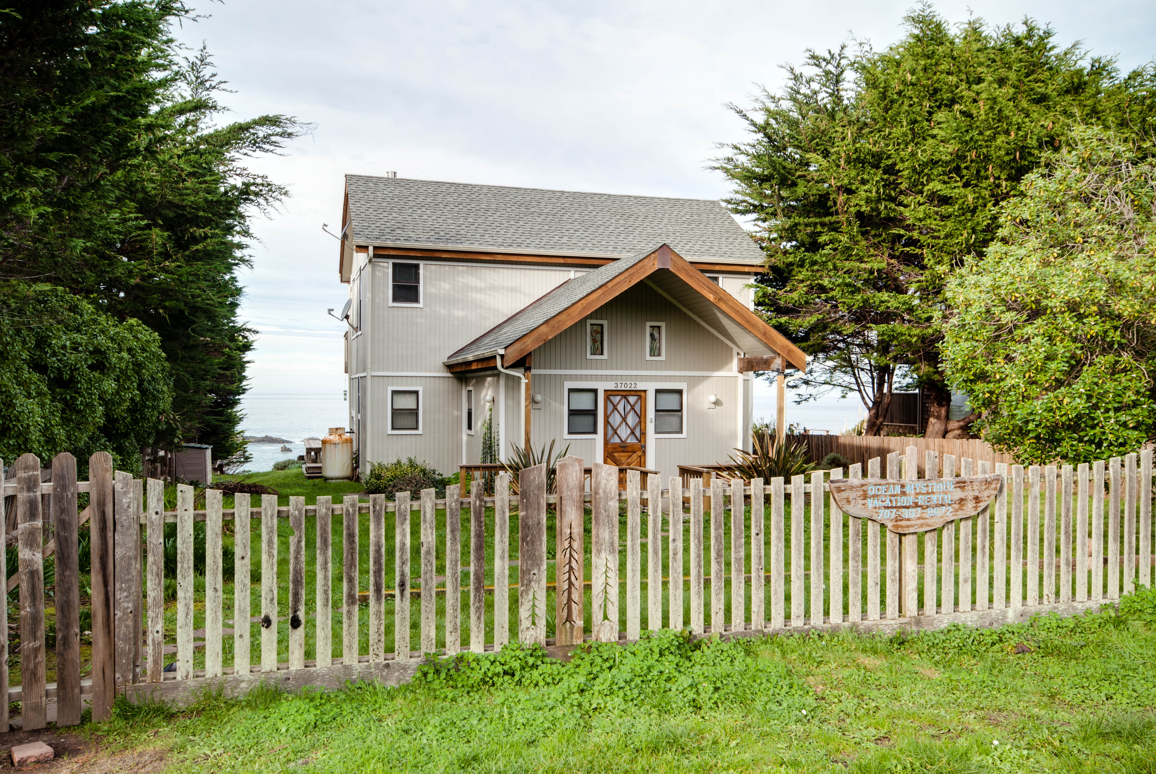 Mendocino Home 982964