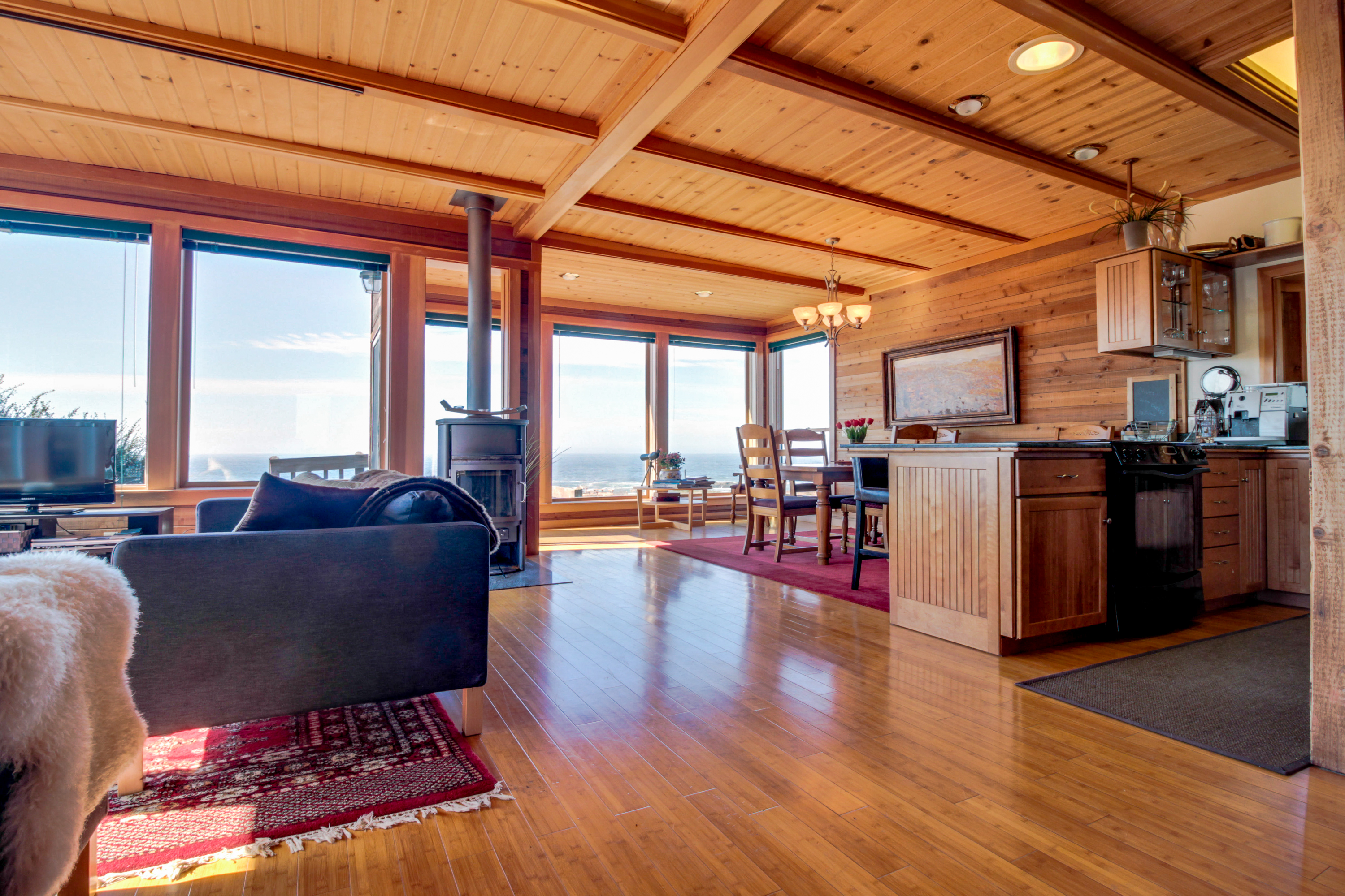Mendocino Home 982965