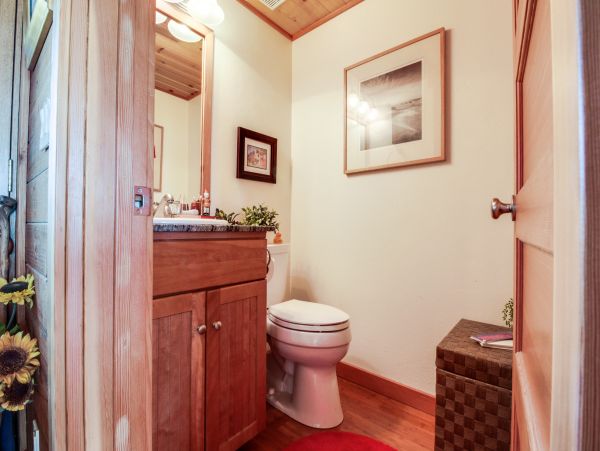 Mendocino Home 982965