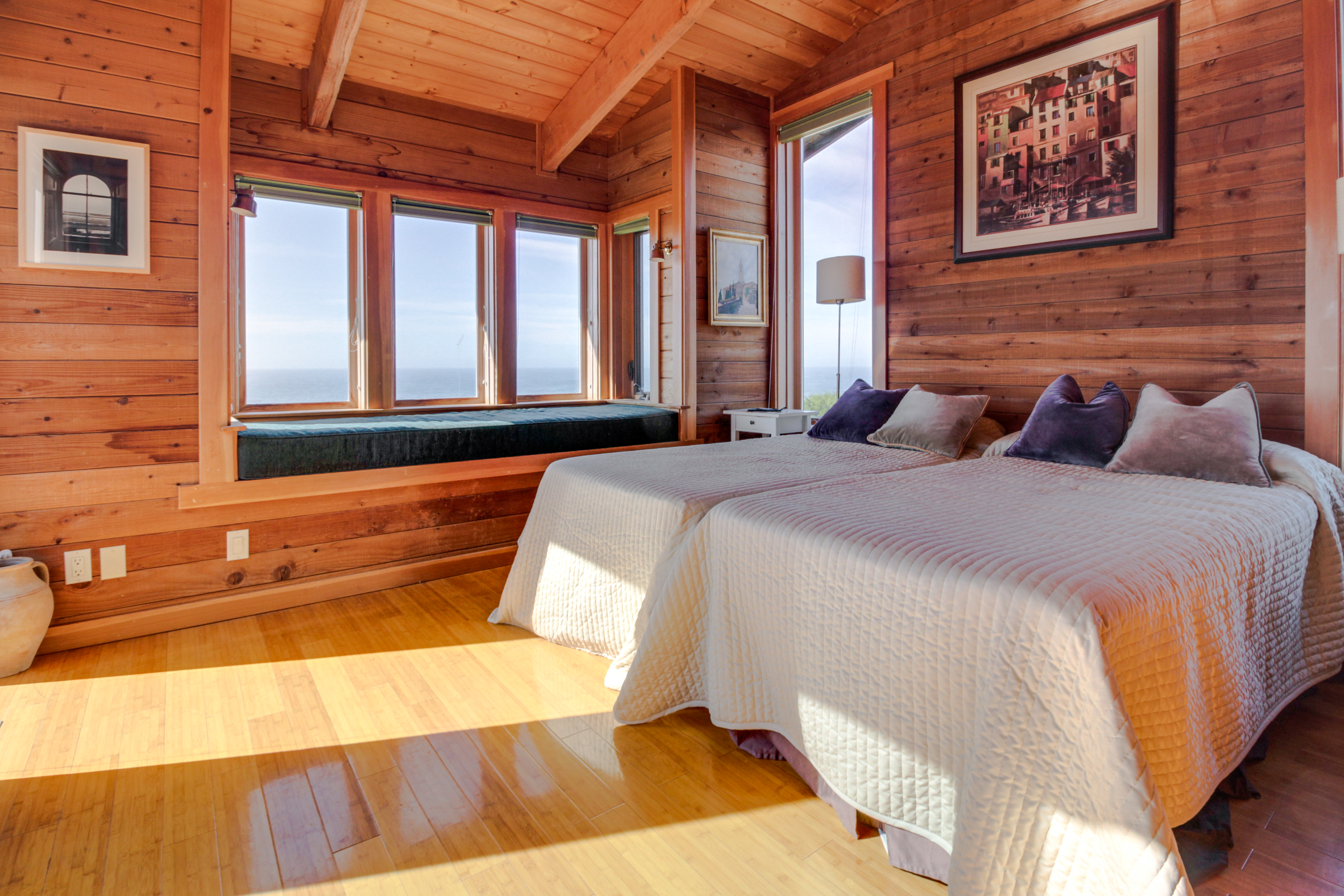 Mendocino Home 982965