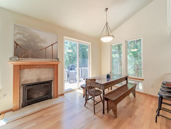 Mendocino Home 982966