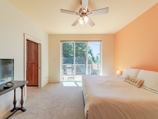 Mendocino Home 982966