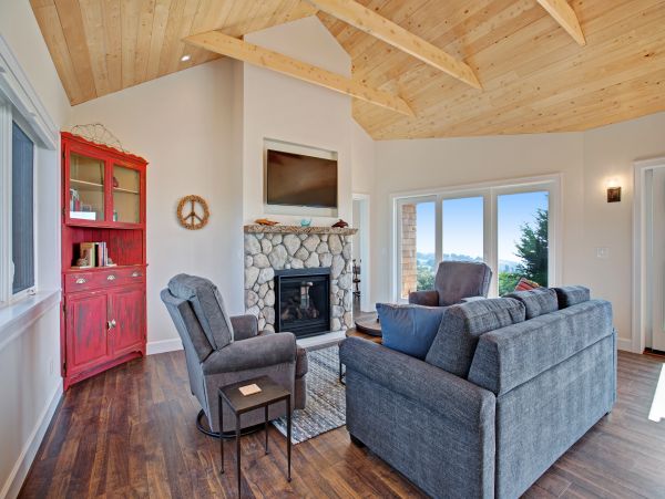 Mendocino Home 982967