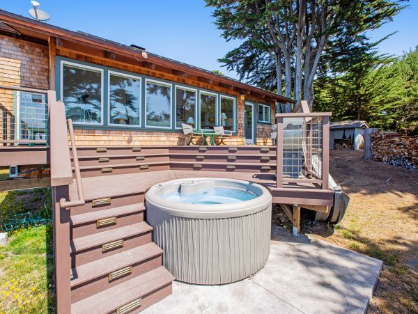 Mendocino Home 982970