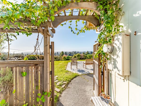 Mendocino Home 982971