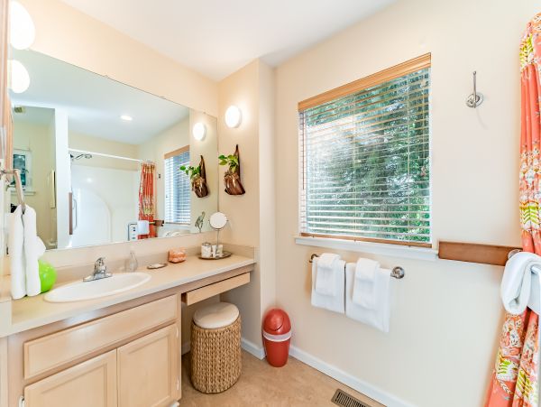 Mendocino Home 982972
