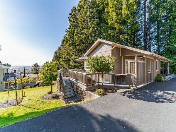 Mendocino Home 982972