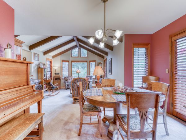 Mendocino Home 982973