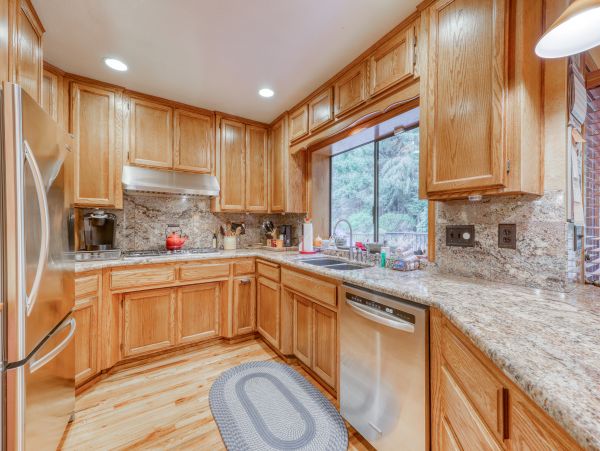 Mendocino Home 982973