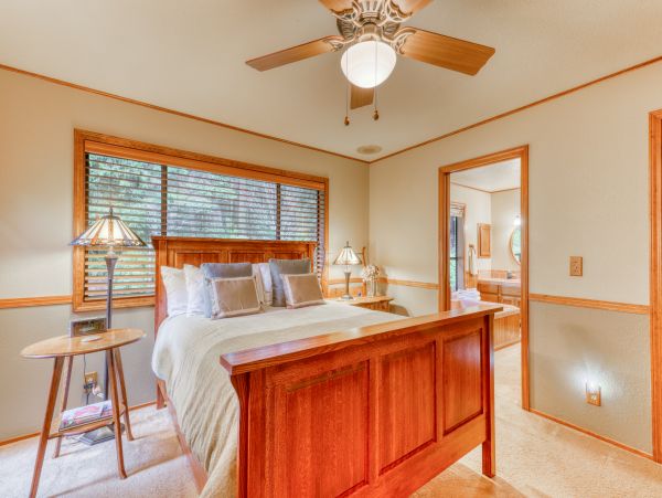 Mendocino Home 982973