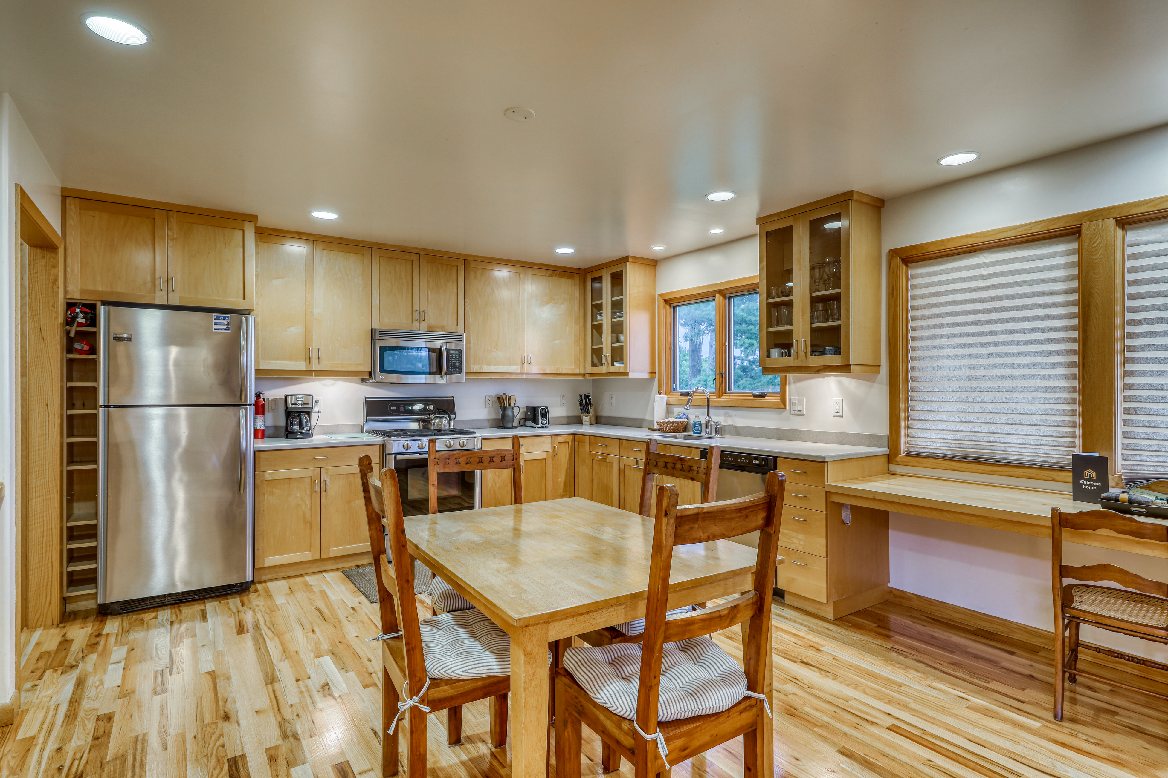 Mendocino Home 982974