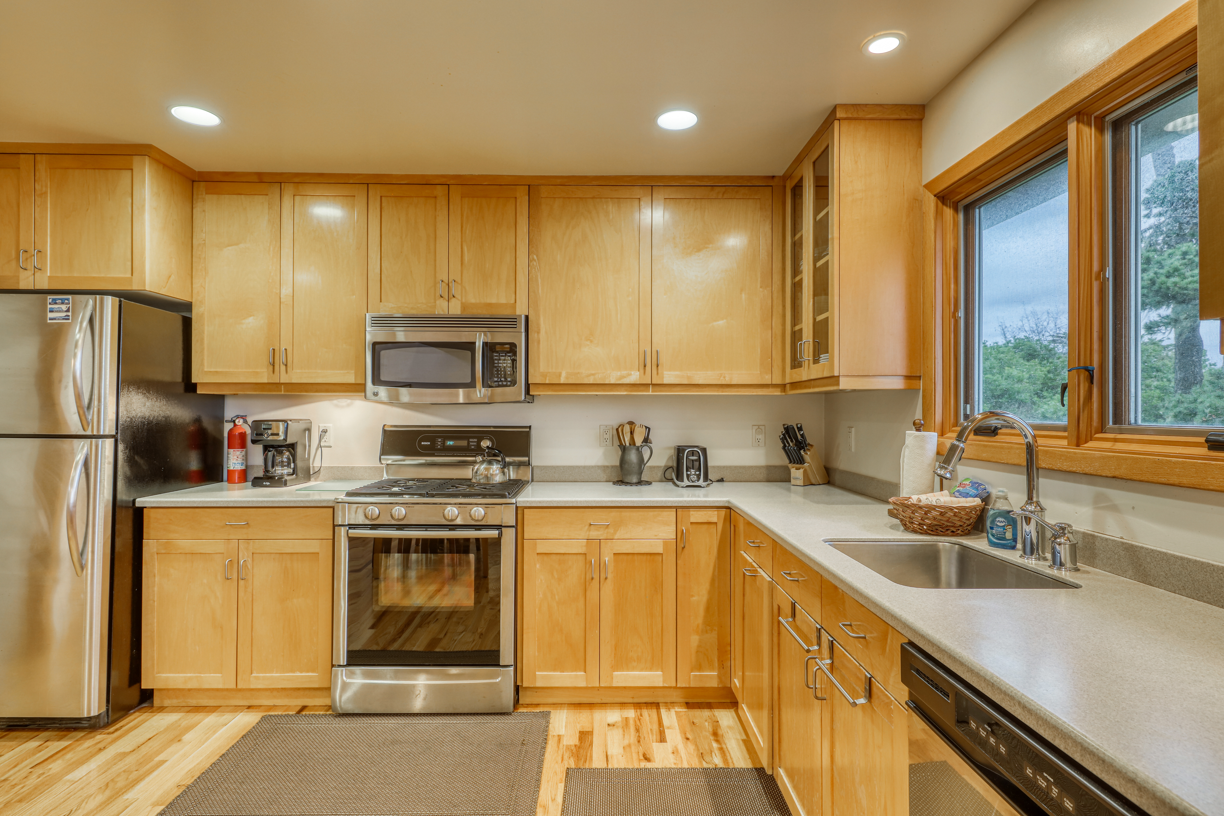 Mendocino Home 982974