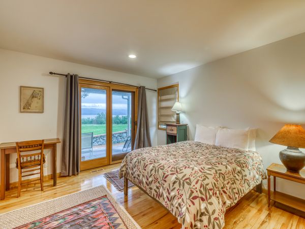 Mendocino Home 982974