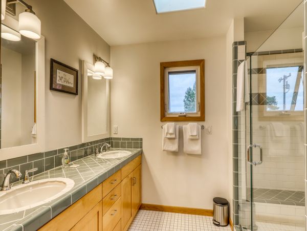 Mendocino Home 982974