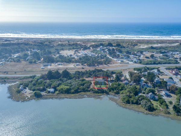 Mendocino Home 982974