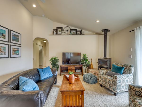 Mendocino Home 982975