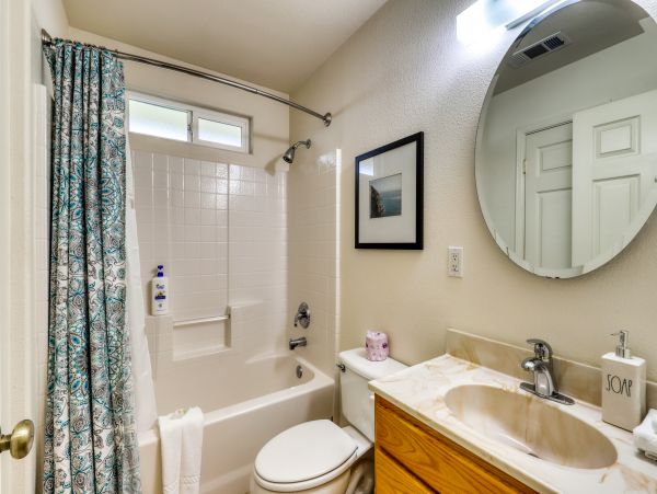 Mendocino Home 982975