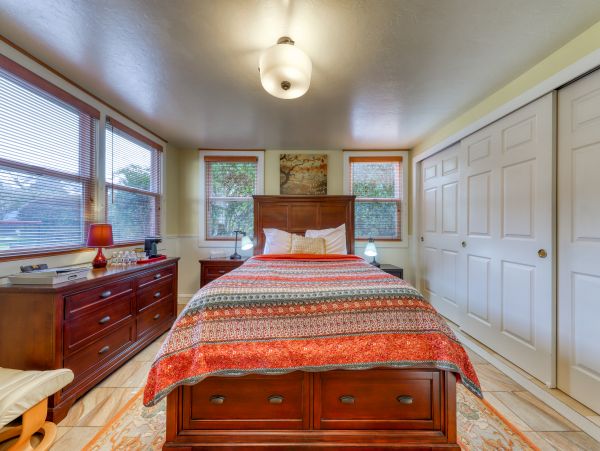 Mendocino Home 982976
