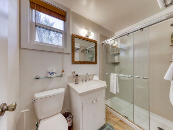 Mendocino Home 982976