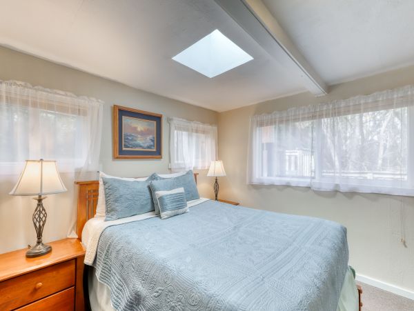 Mendocino Home 982978