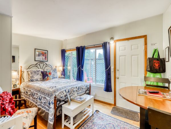Mendocino Home 982979