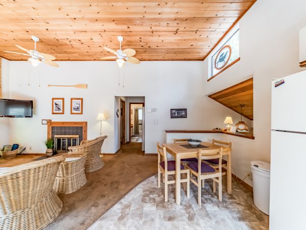 Mendocino Home 982981