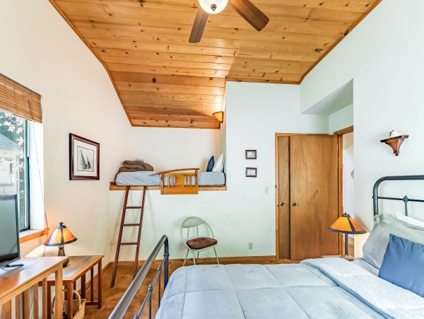 Mendocino Home 982981