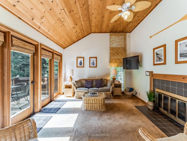 Mendocino Home 982981