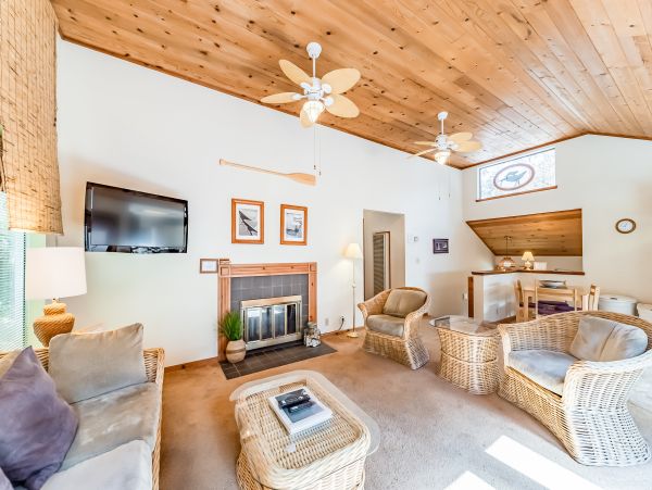 Mendocino Home 982981