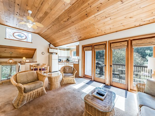Mendocino Home 982981