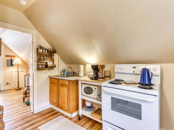 Mendocino Home 982982